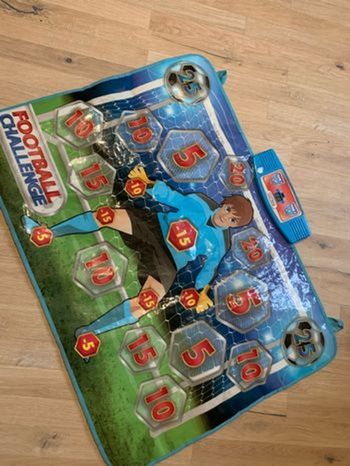 Cible de foot ball challenge musicale électronique