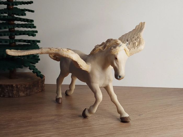 Figurine Pégase blanche adulte Papo Animal imaginaire Bayala