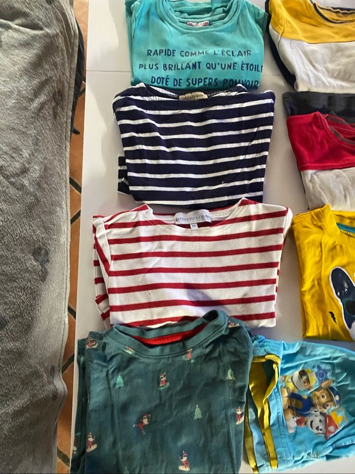Lot de 14 vêtements garçon taille 3 ans - photo numéro 2