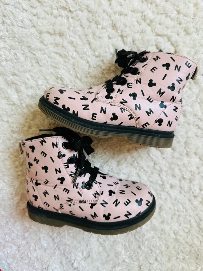 Bottines Minnie Mouse 26