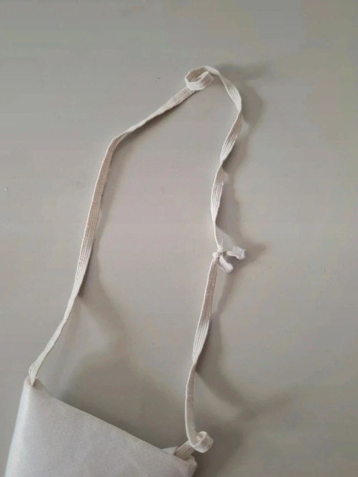 Cravate blanche enfant - photo numéro 4