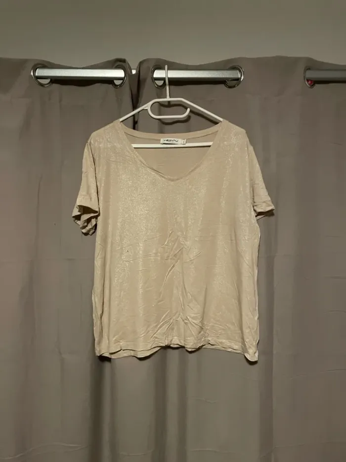 TEE shirt un rayon de soleil