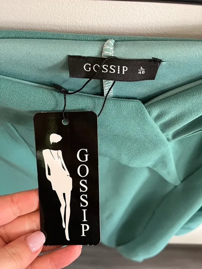 Robe soirée verte sexy épaules dénudées - photo numéro 2