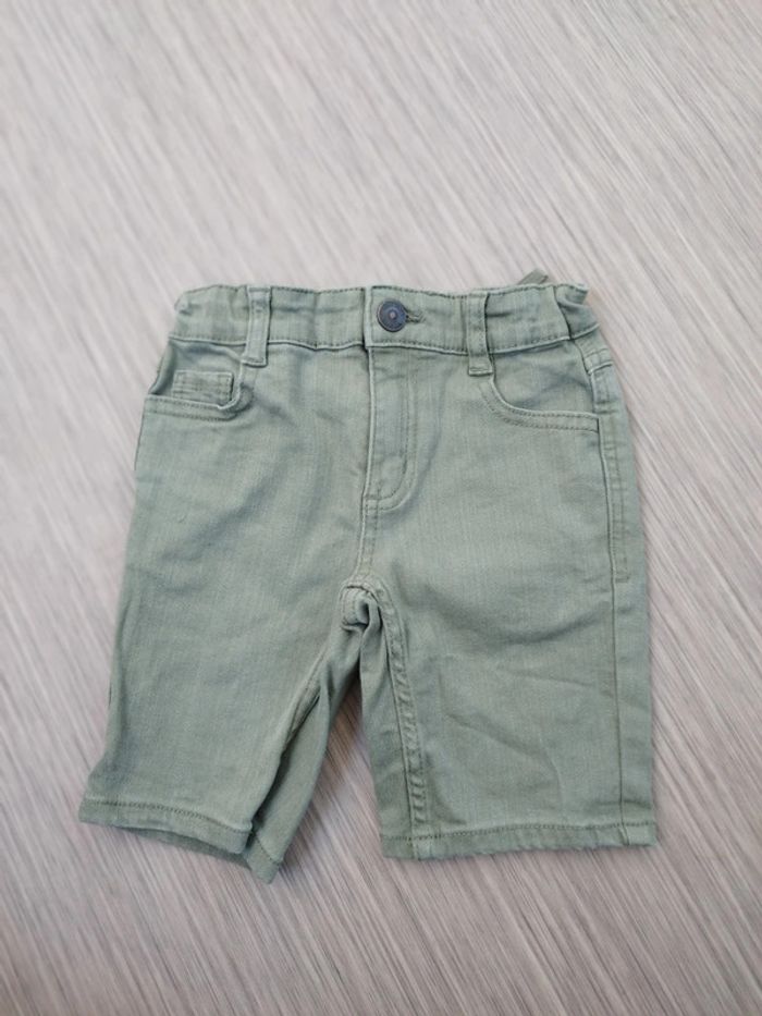 Short garçon taille 4 ans