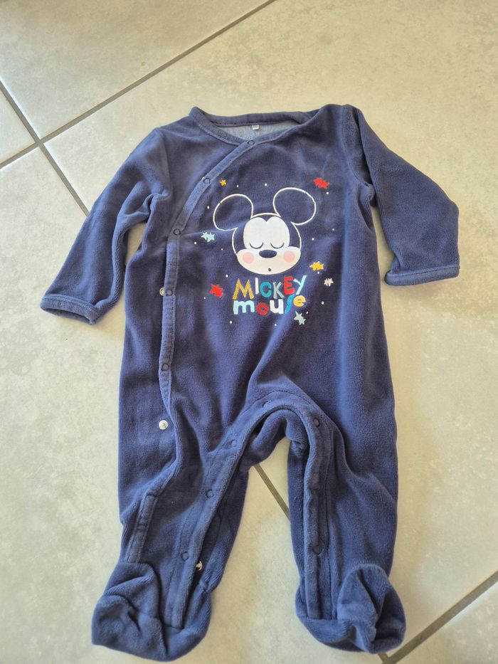 Lot de 7 pyjamas - photo numéro 7