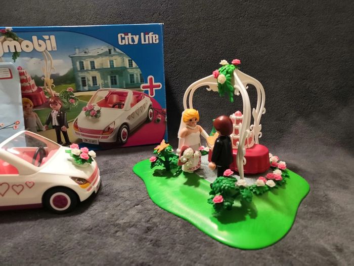 Playmobil - 6871 - Couple de Mariés avec Véhicule - photo numéro 4