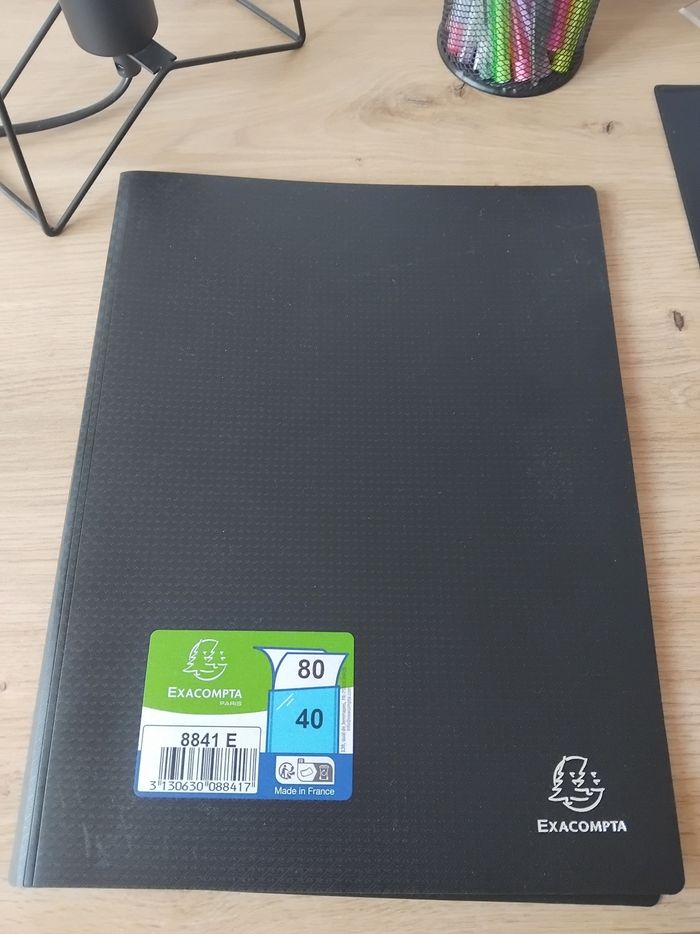 Porte vues 80 noir exacompta