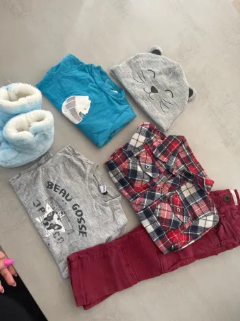 Lot vêtements garçon 12 mois