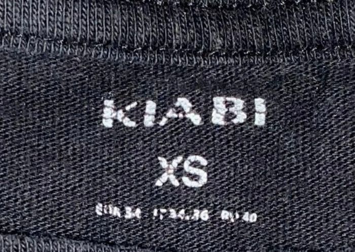 Crop top Tshirt noir the future is female xs - photo numéro 3