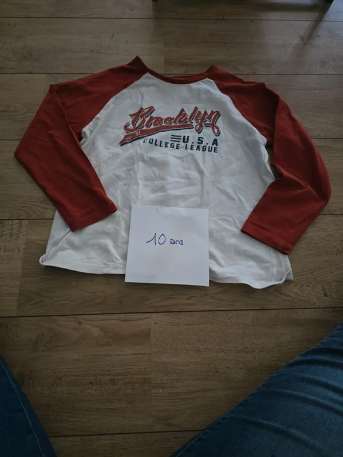 Tee shirt manches longues Gémo 10 ans