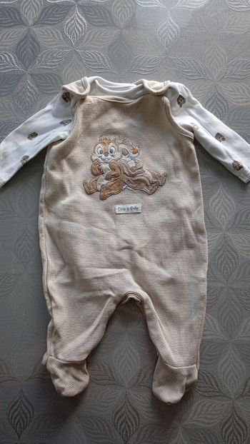 Ensemble bodie et salopette taille 3 mois