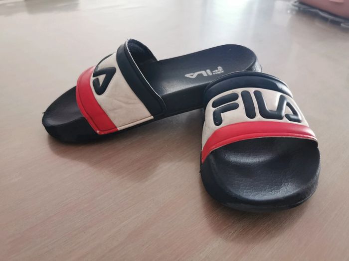 Claquettes Fila taille 28 - photo numéro 6