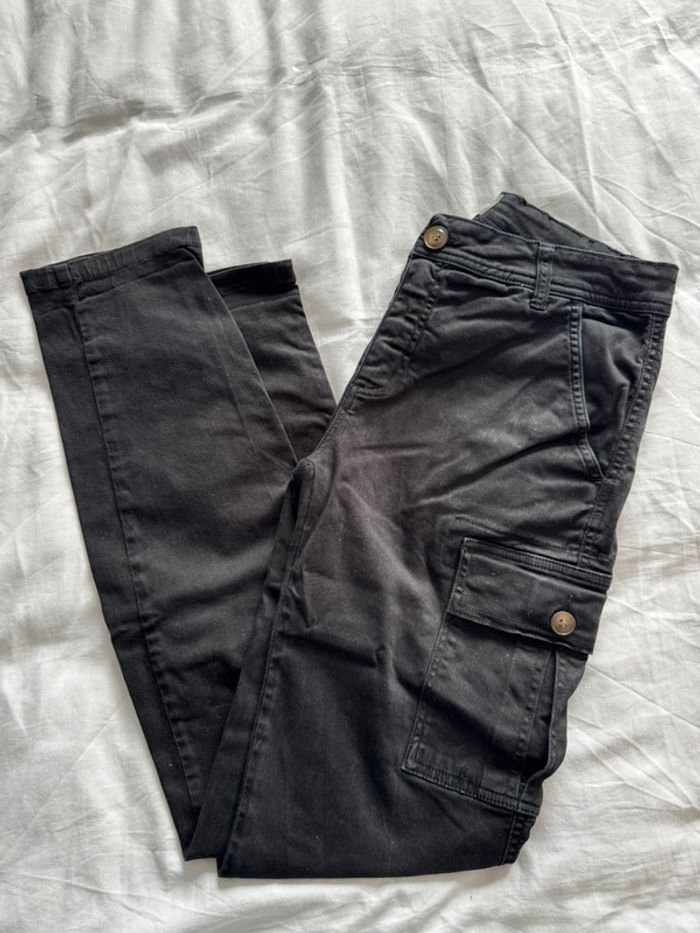 Pantalon cargo