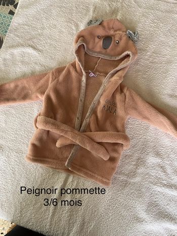 3 mois peignoir pommette 3/6 mois