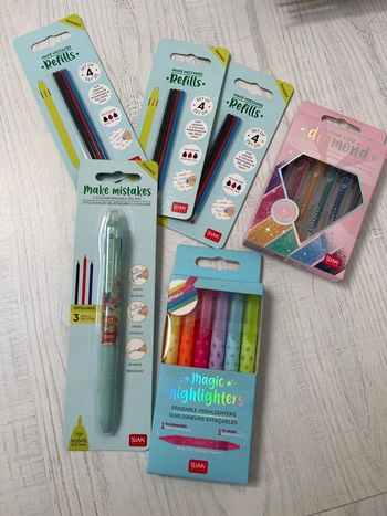 Lot Legami stylos surligneurs recharges