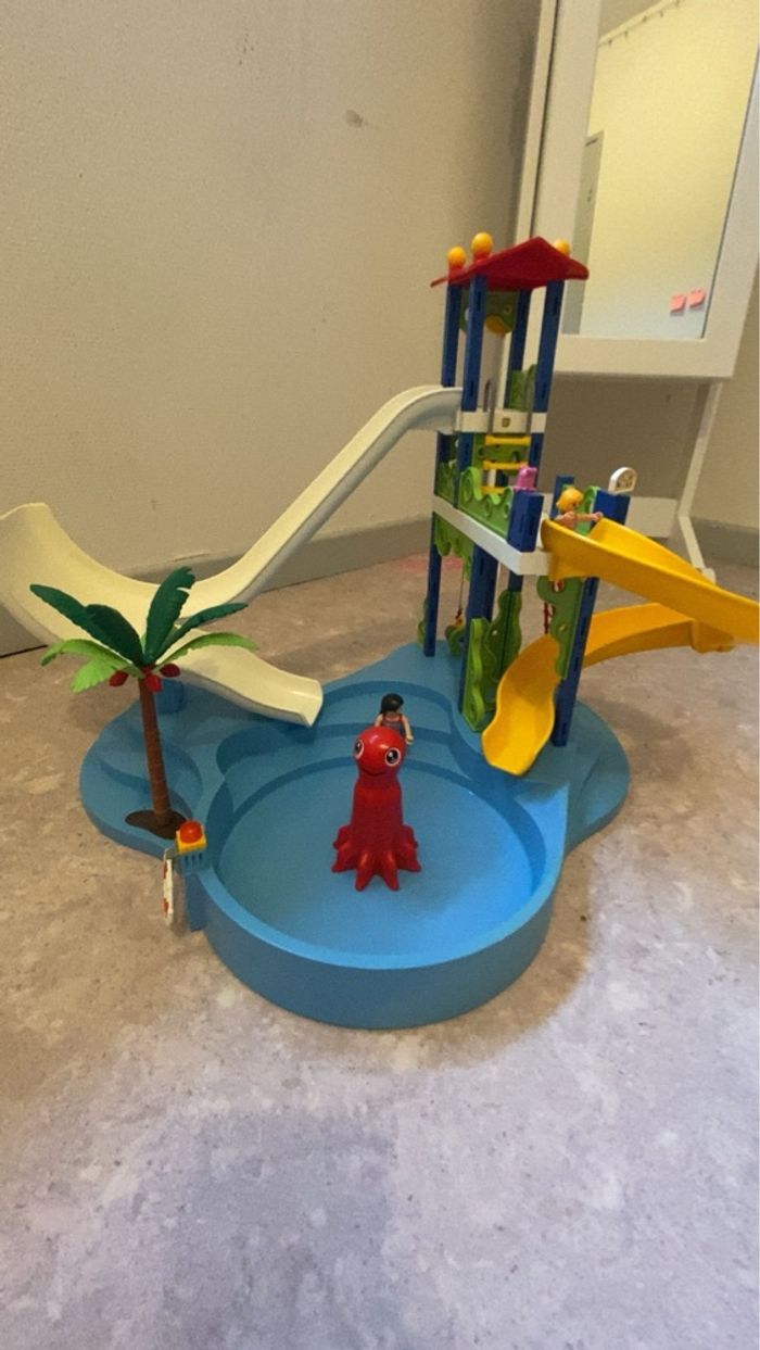 💦 Piscine Playmobil – COMPLÈTE + État NEUF – 35 € (négociable ) 💦 - photo numéro 3