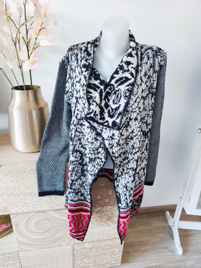 Superbe gilet Desigual