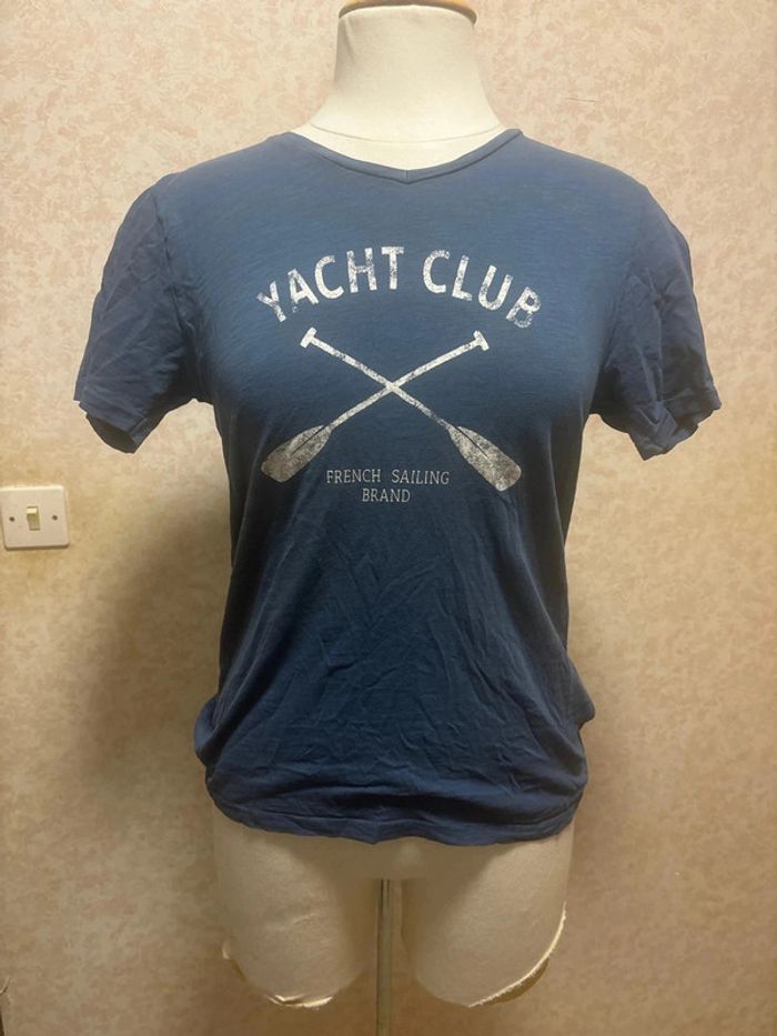 T shirt taille M marque yacht club by win's