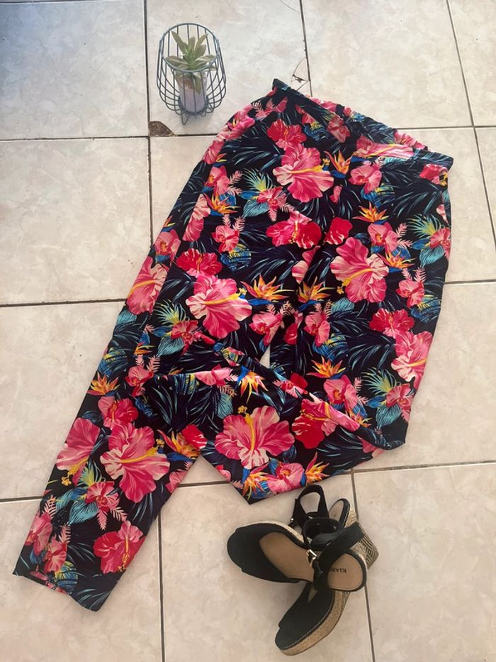 Pantalon fluide fleuri tropical – Taille L - photo numéro 2