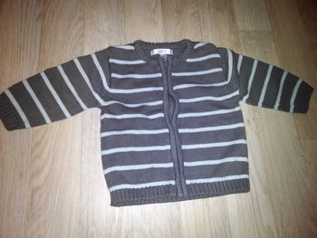 Gilet rayé zippé neuf