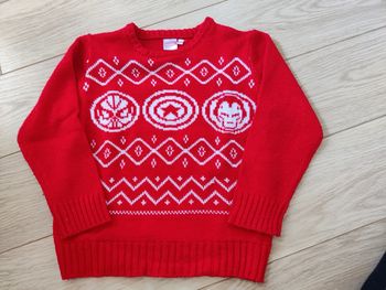 Pull noël Marvel