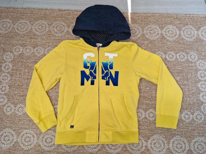 Gilet catimini 10 ans thème feroce