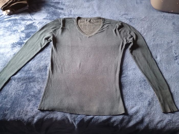 Pull col vu taille 42/44