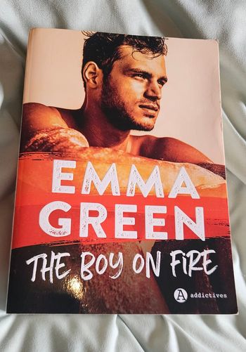The boy on fire Emma Green Broché