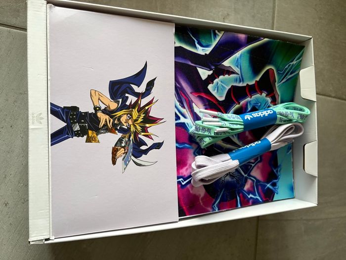 Adidas Yu-Gi-Oh ! Adi2000 Magicien Ténébre - photo numéro 3