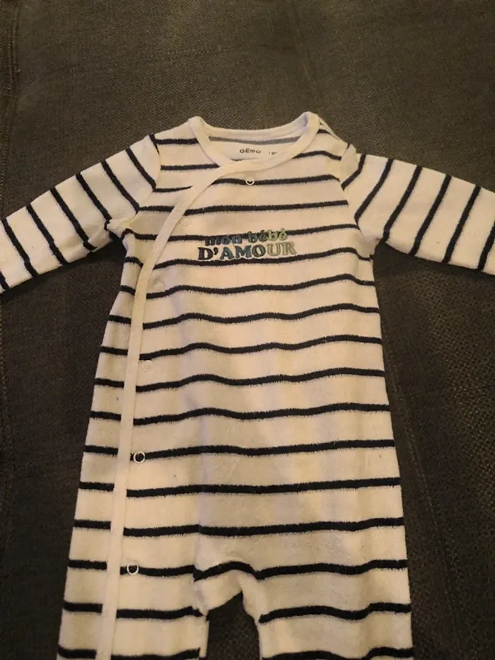 Lot 7 pyjamas - photo numéro 2