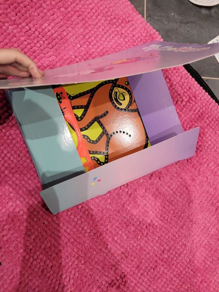 Lot de pochoirs et mandala pour dessin peinture enfant avec anniversaire et alphabet - photo numéro 14