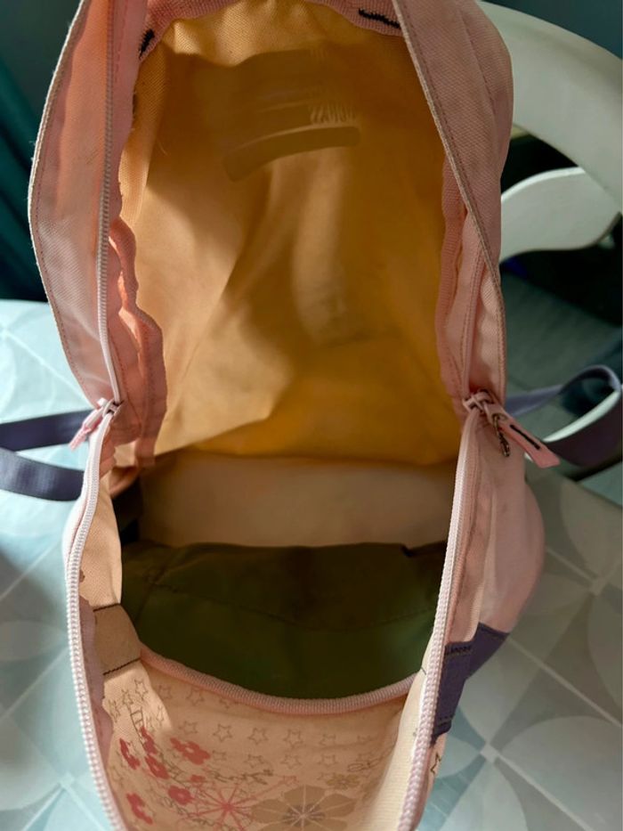 Sac à dos fille gris et rose en très bon état - Géonaute - photo numéro 3