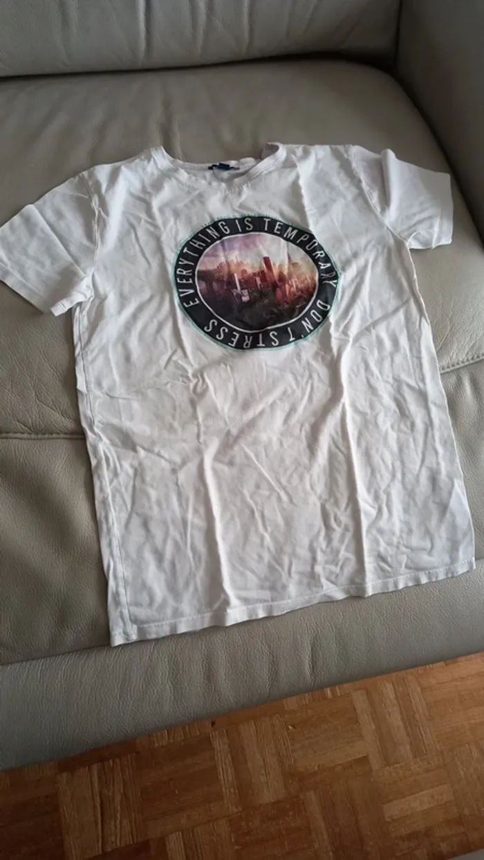 Tshirt kiabi taille 16 ans