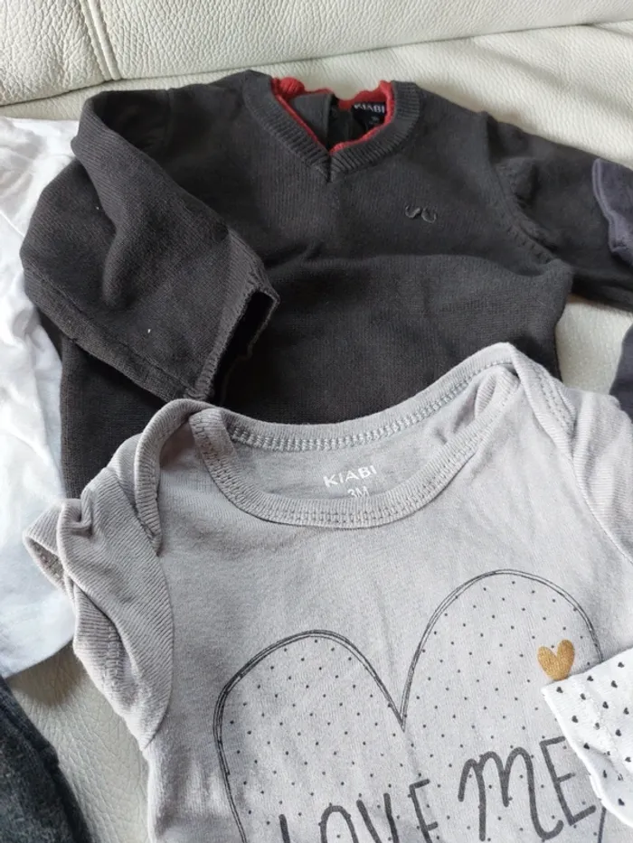 Lot de 7 articles vêtements bébé 3 mois - photo numéro 3