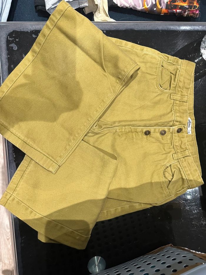 Lot de 4 pantalons et 2 shorts taille 12 ans - photo numéro 5