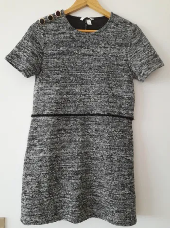 Robe courte forme droite
