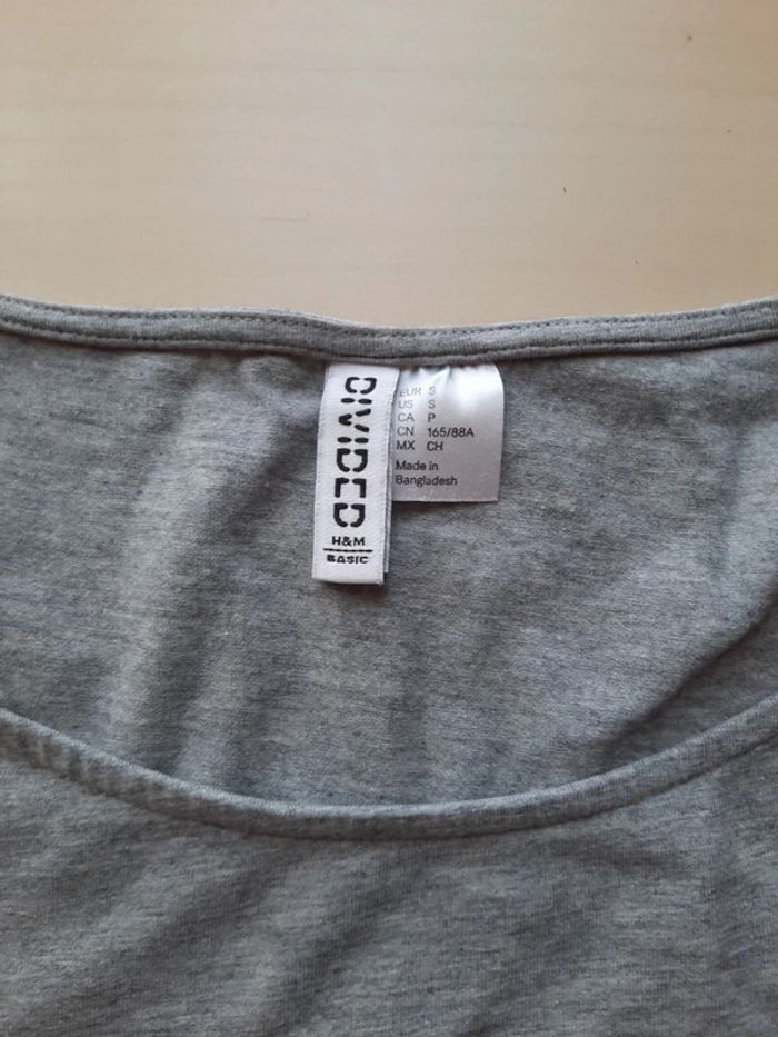 T.shirt court gris S - photo numéro 3