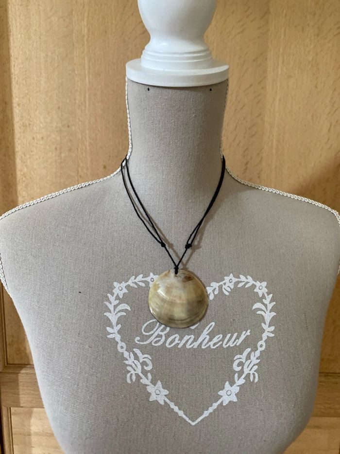Collier en nacre ajustable - photo numéro 4