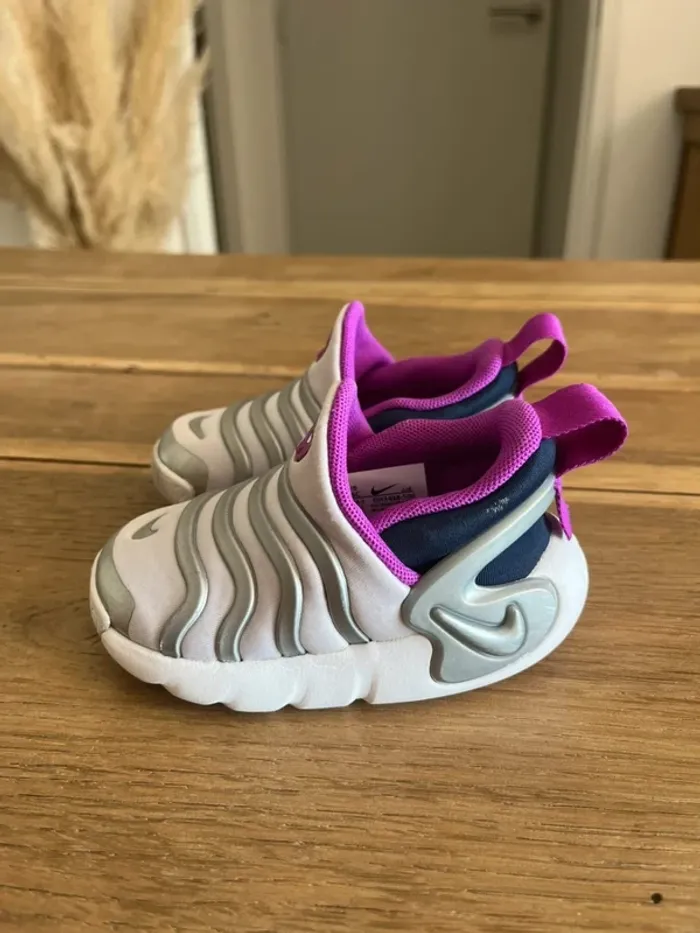 Nike Dynamo Go violet et argent - photo numéro 3