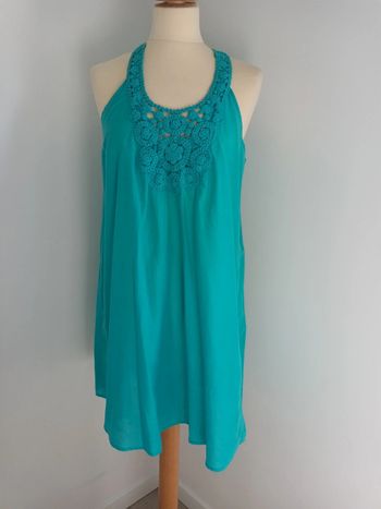 Robe légère emmanchures américaines