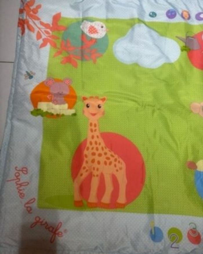 Tapis Sophie la girafe - photo numéro 2