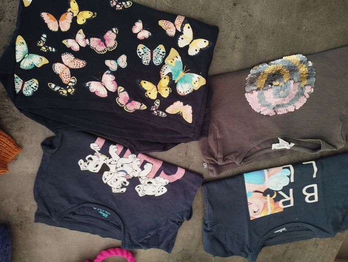 Lot vêtements fille 6 ans - photo numéro 5