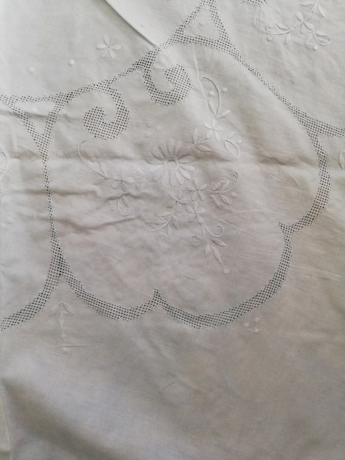 Nappe ronde coton Brodée diamètre 160cm - photo numéro 2