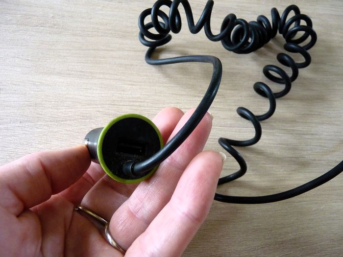 Mini chargeur allume cigare belkin cable spirale vers micro USB universel - photo numéro 2