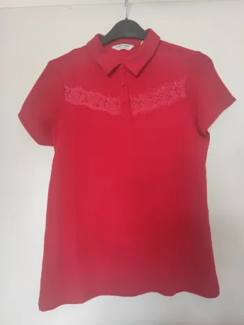 Tee-shirt Naf Naf rouge dentelle