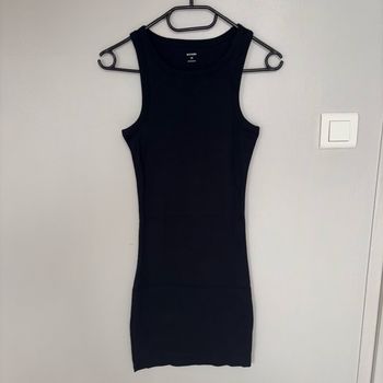 Robe moulante débardeur