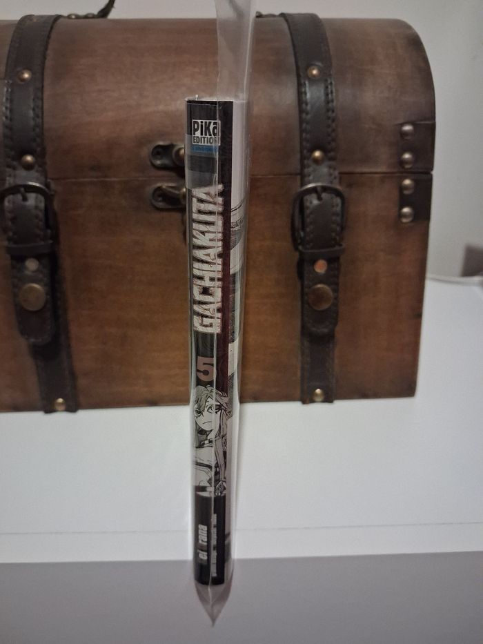 Manga Gachiakuta Tome 5 jaquette collector alternative exclusive Canal BD - photo numéro 3