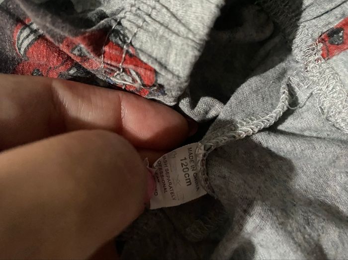 Lot de 2 vêtements enfants taille unique - photo numéro 3