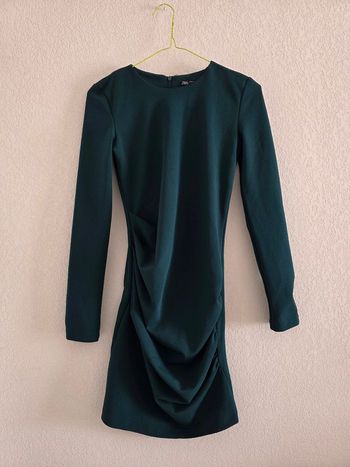 Jolie robe verte zara taille xs