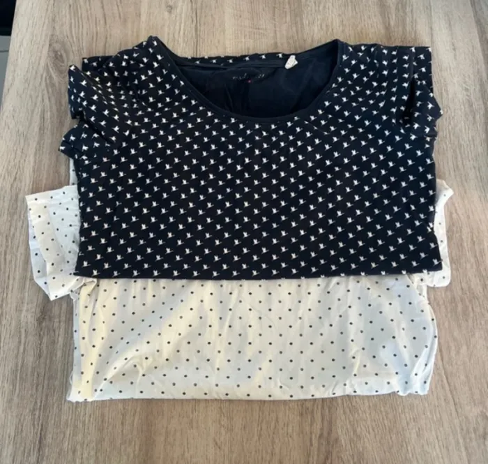 Lot de 2 T-shirts Esprit – Taille M (38/40)